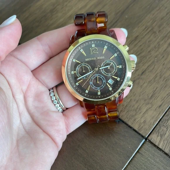Michael Kors | Accessories | Michael Kohrs Brown Tortoise  display picture 2